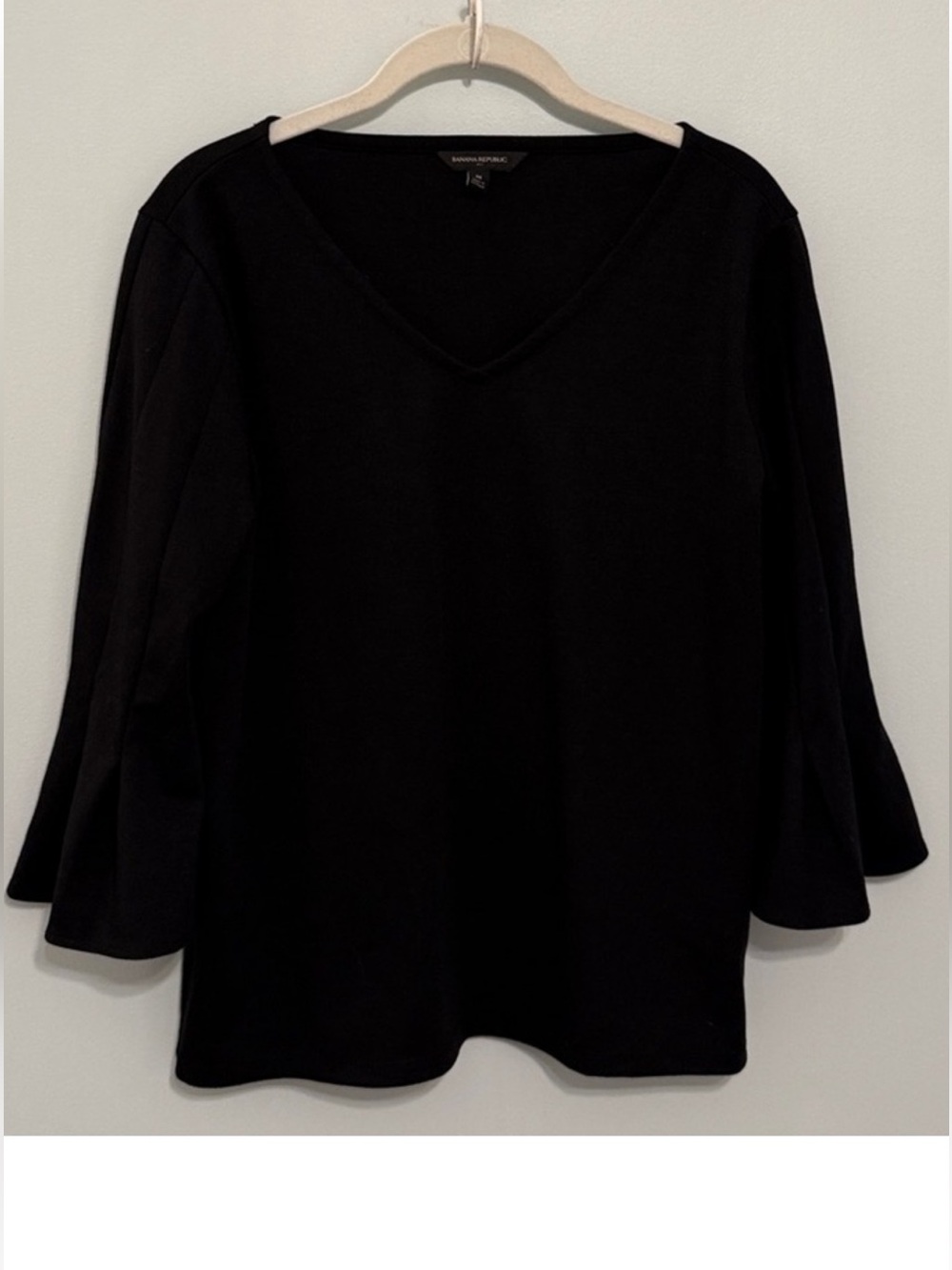 Banana Republic Black V-Neck Bell Sleeve Top MED